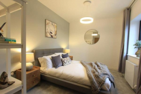 Cabot Mews Apartment 5